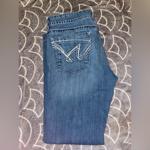 Women’s jeans size 11 short (31) boot jeans - Picture 5 of 9